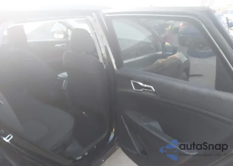 2024 Kia Sportage Lx z USA, uszkodzony, nr VIN KNDPU3DFXR7246612